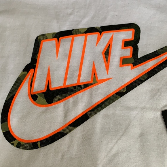 Boys Nike Top Size 6 NWT - Picture 3 of 4